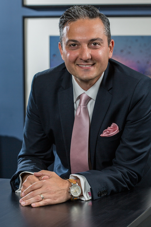 Axel Ziba REALTOR�